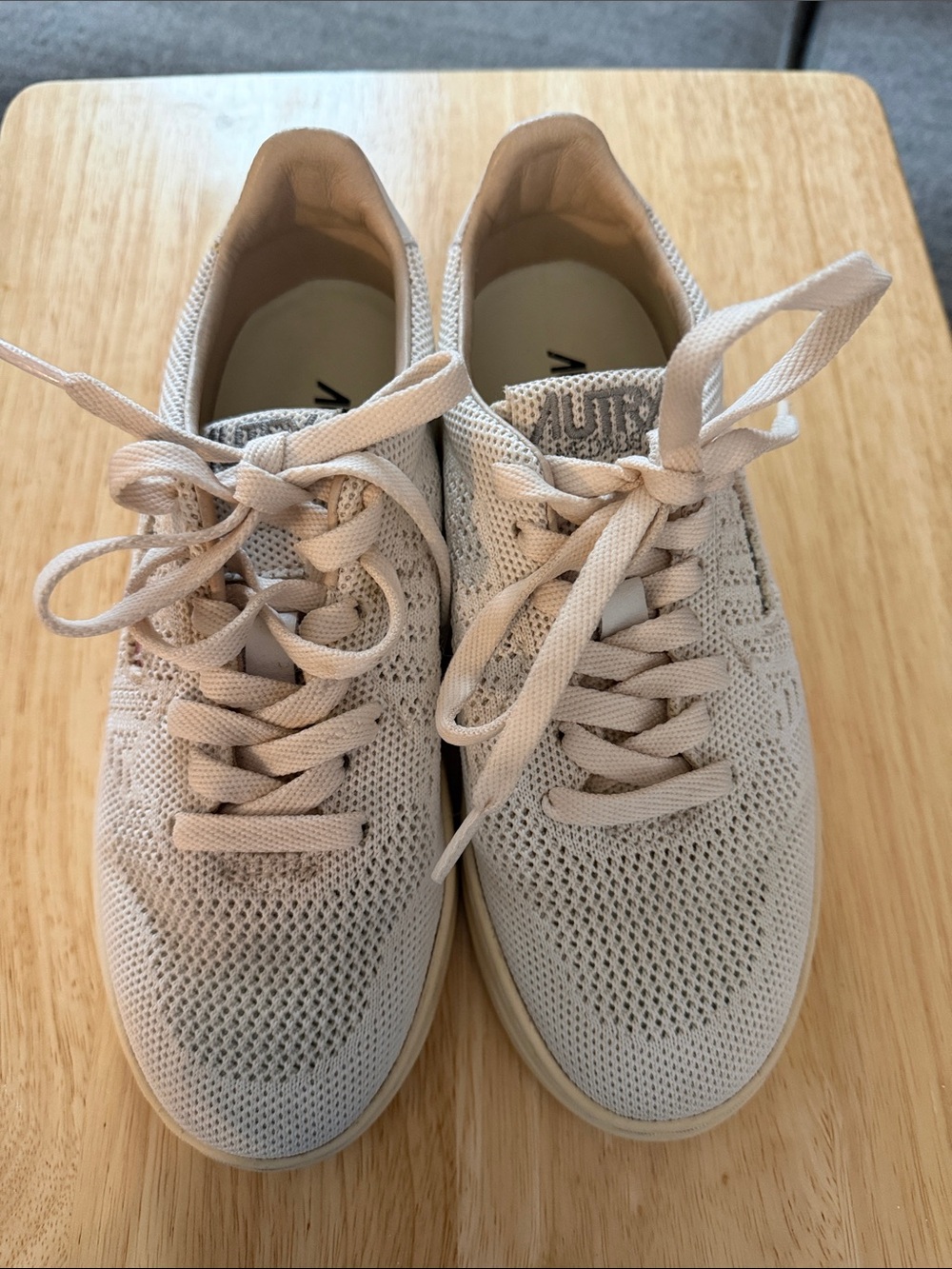 Light Beige Women’s Knit Sneakers